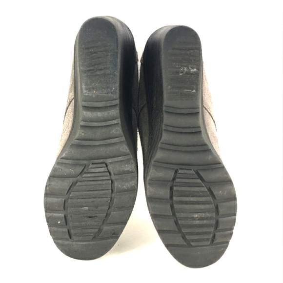 White Mountain Kahlua Gray Suede, Lace-Up, Wedge Bootie. Women's Size 8M - Picture 12 of 12